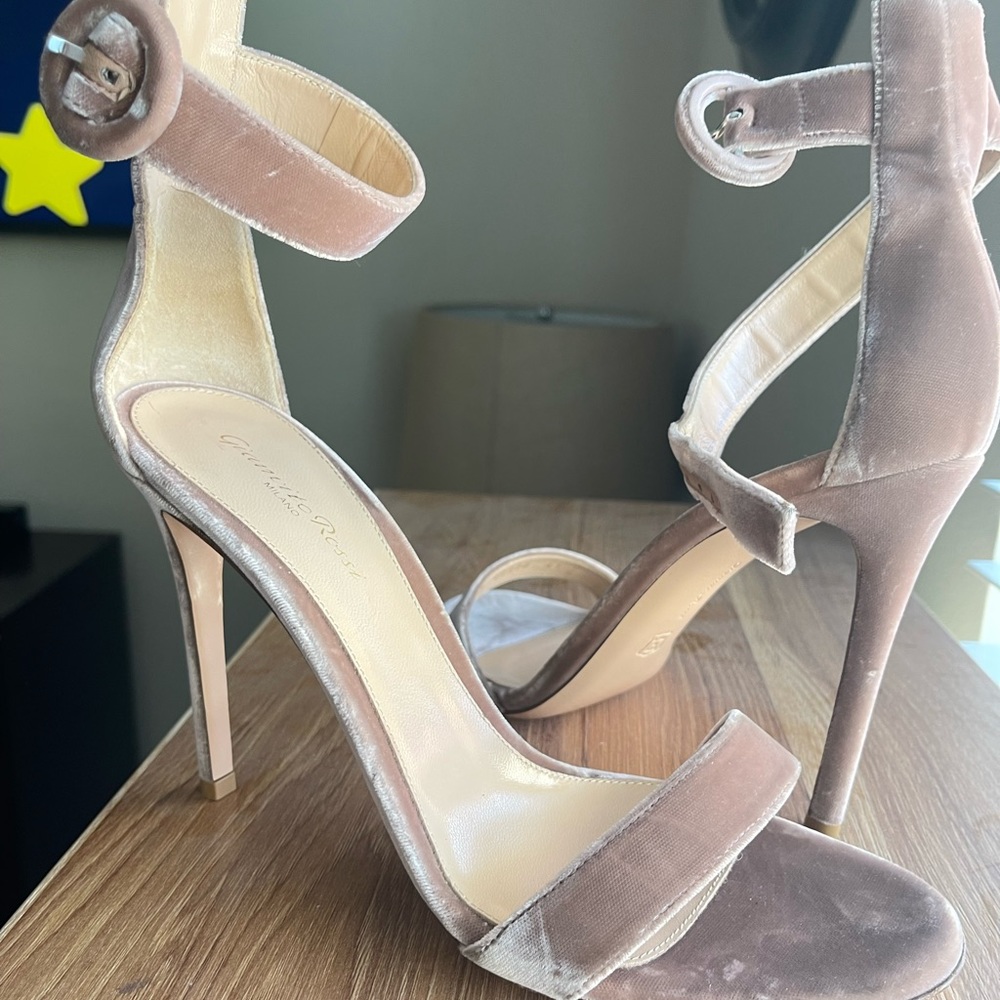 Gianvito Rossi Heels